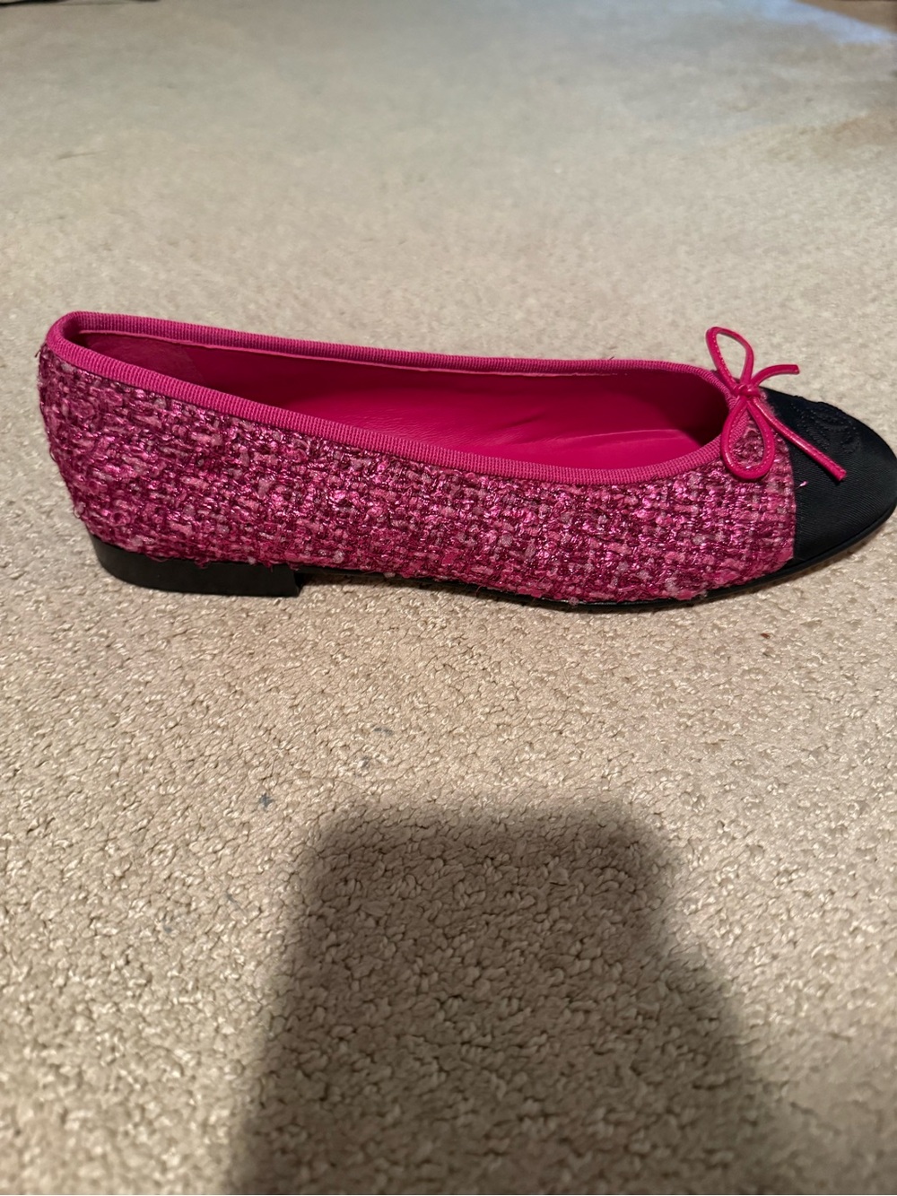 CHANEL Pink Tweed Ballet Flats with Black Cap Toe - Picture 6 of 7